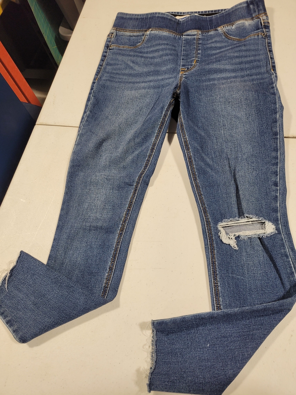 Old Navy Blue Skinny Jeans with Distressed Knee